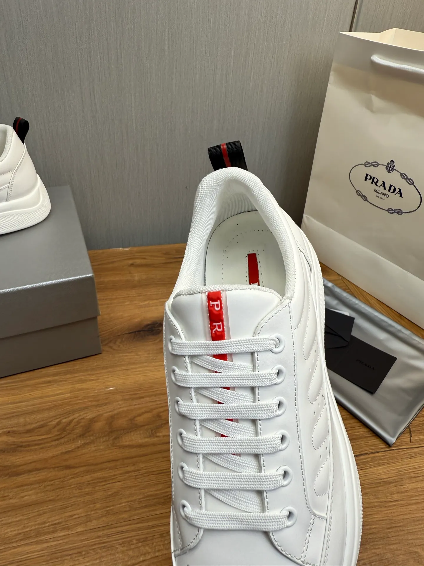 Men's shoes 580💰 [PRADA] Men's shoes are popular in the counter, official website synchronization, 1 high-quality shipment ✔️Original cowhide + cowhide lining, 1🆚1 replica, original sole, 38-45 (45 customized, non-refundable)